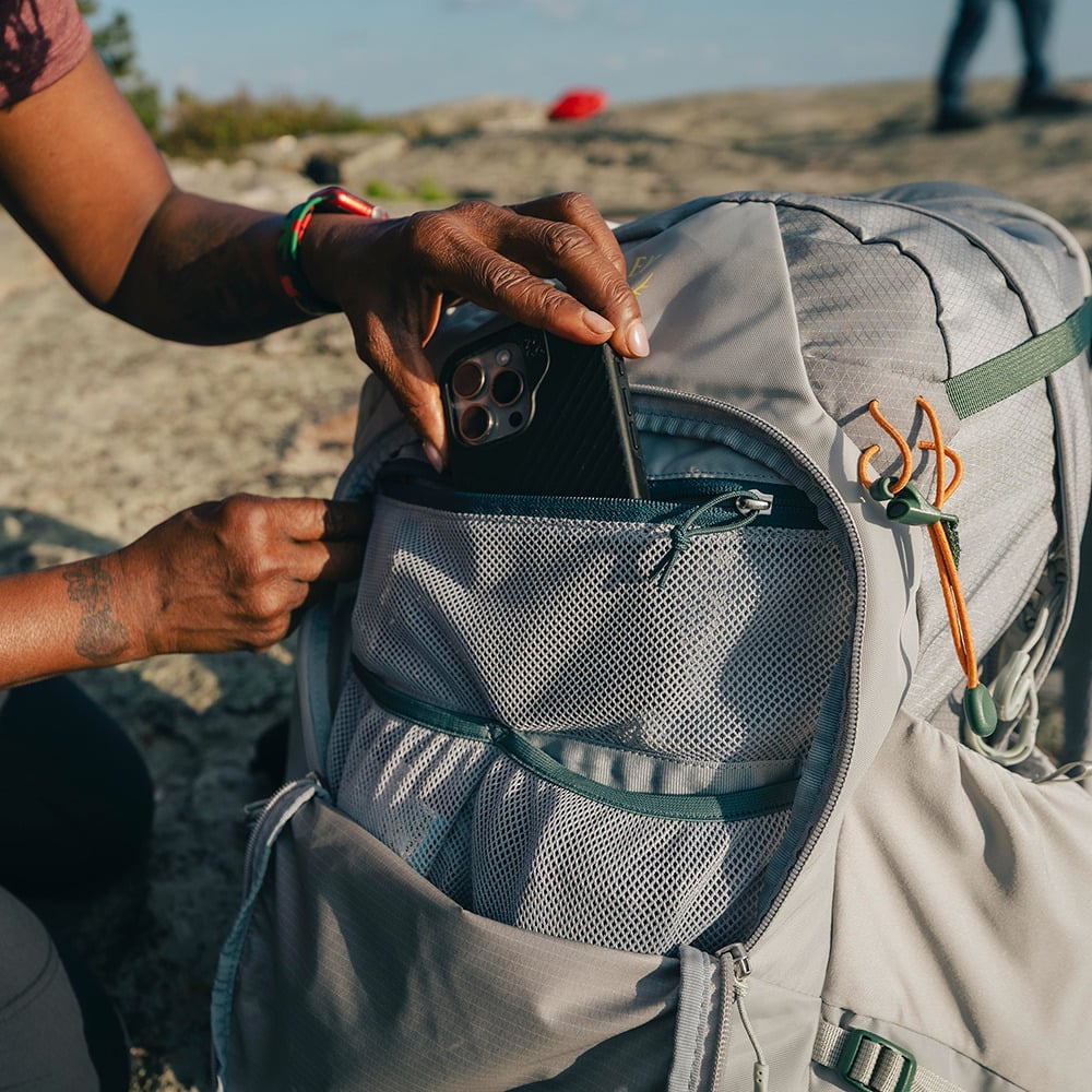 Mira™ 34 Hiking Hydration Backpack spécifications onglet image un