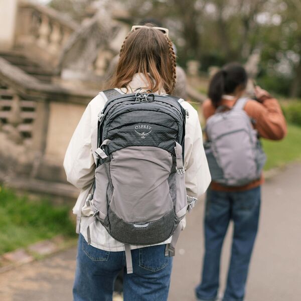 osprey daylite daypack sale Amazon.com : Osprey Daylite Commuter Backpack, Black : Sports & Outdoors