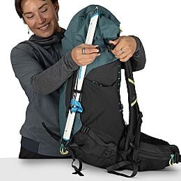 Osprey Kyte LT 45 - Women's Backpacking Pack with Raincover | Osprey EU Osprey Kyte LT 45 - Women's Backpacking Pack with Raincover | Osprey EU