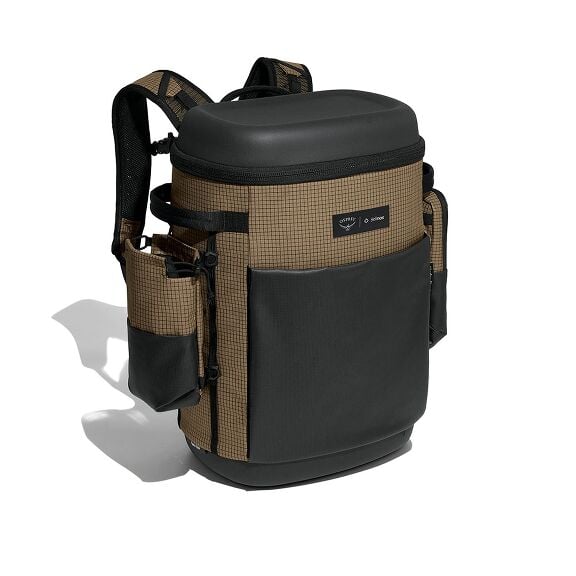 Hydro Flask® Campcore Carryout™ 22L Backpack Cooler