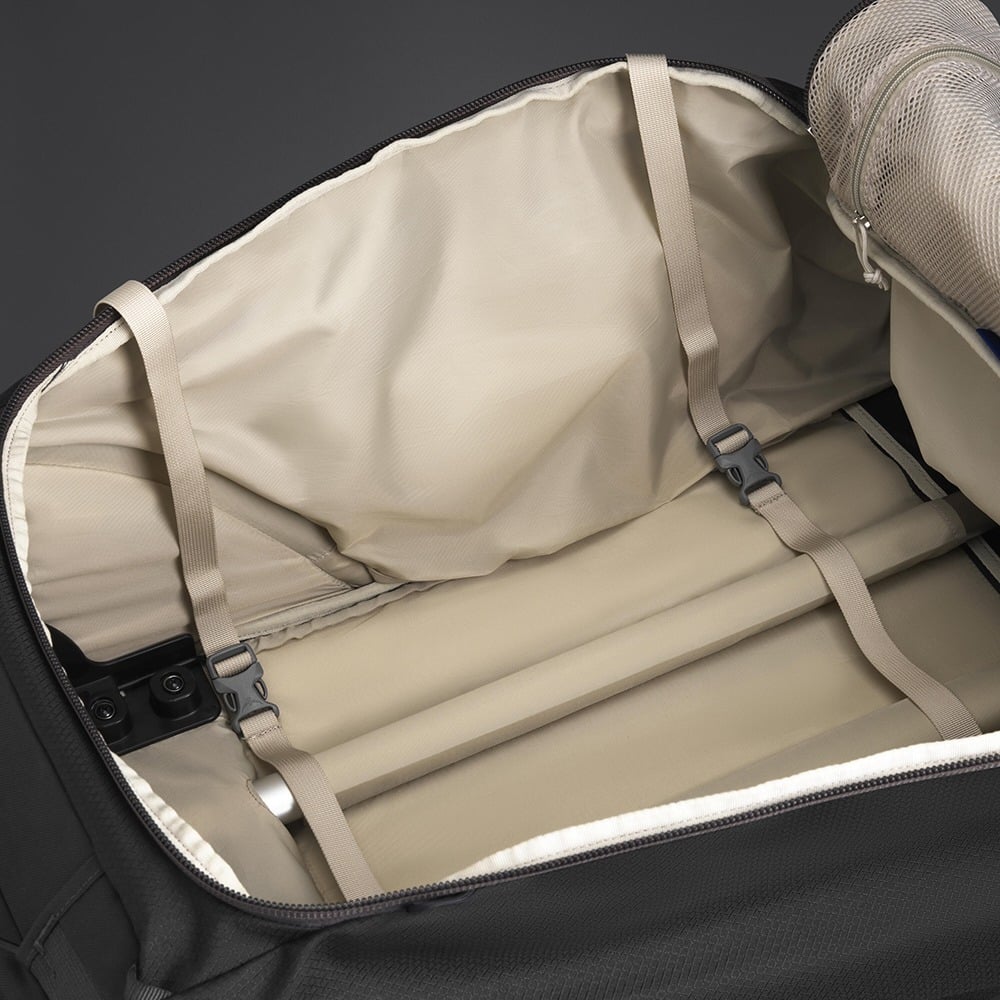 Daylite™ Wheeled Duffel 85 Bild der Registerkarte „Details“.