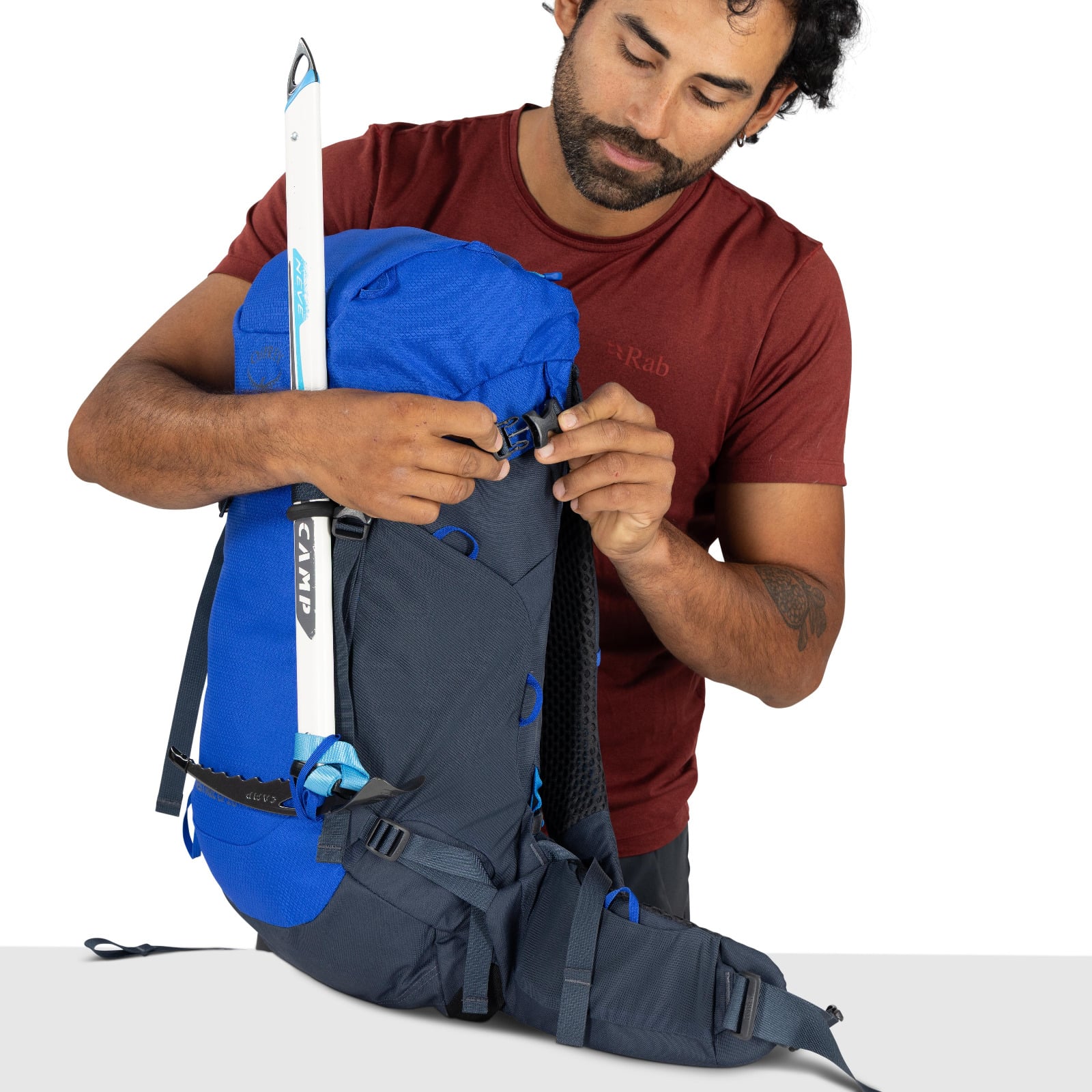 Kestrel™ LT 28 Hiking Backpack imagen uno de la pestaña de especificaciones