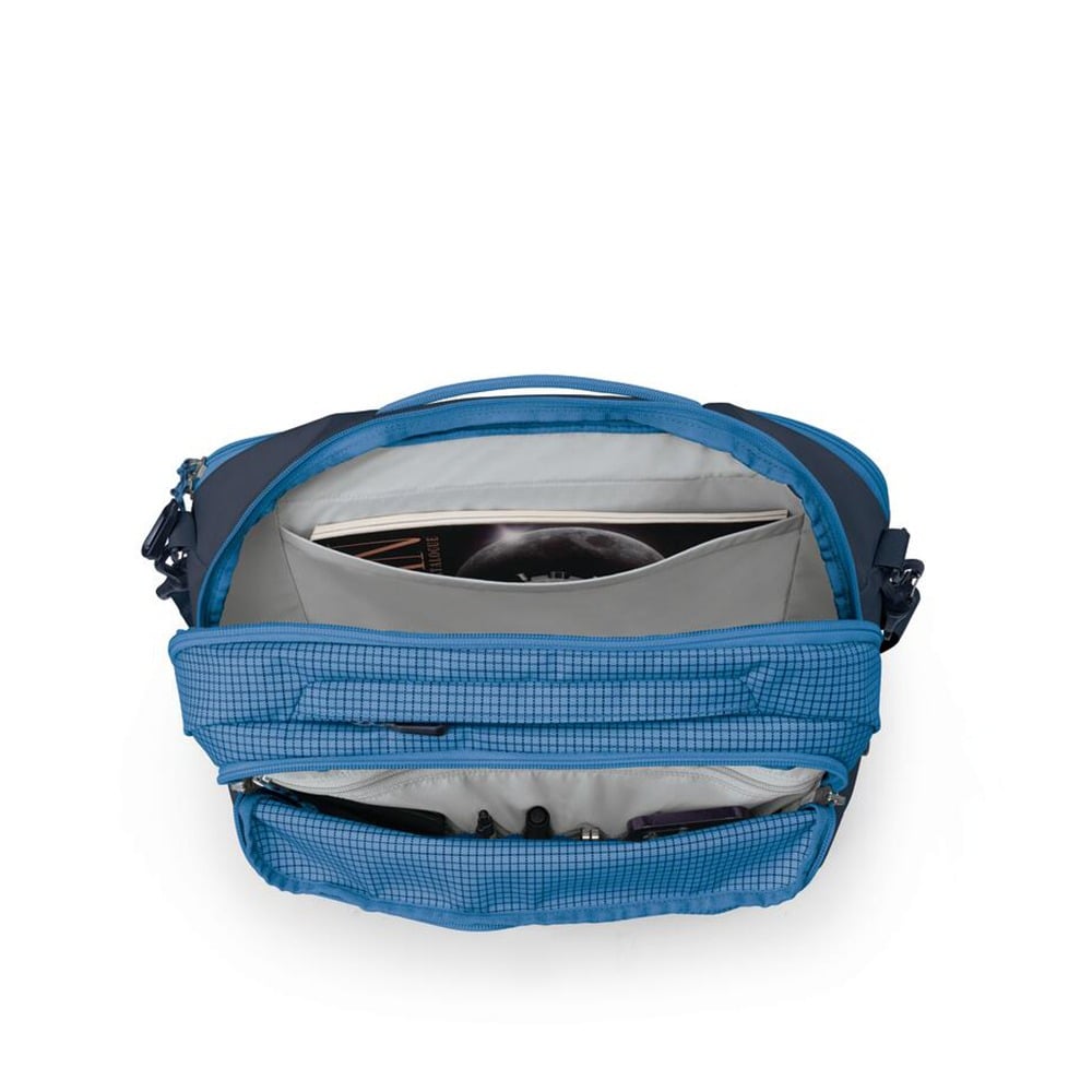 Transporter™ Carry-On Boarding Bag Bild der Registerkarte „Details“.