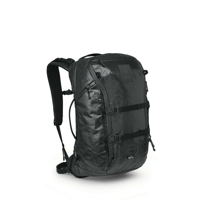 Osprey x Carryology Archeon 30