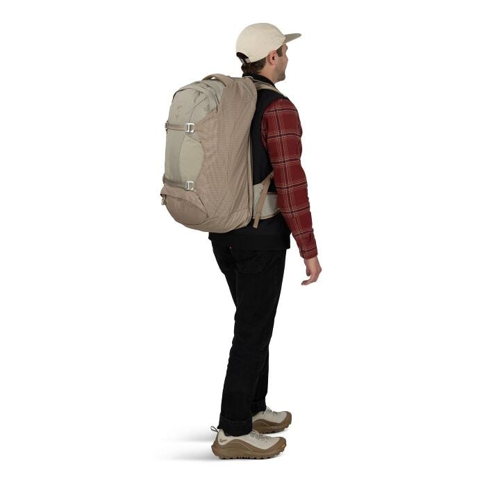 Osprey x Danner Farpoint 40 – Men's Carry-On Travel Pack