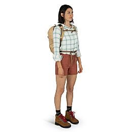 Skimmer 16 - Women's Everyday Hiking Hydration Pack Skimmer 16 - Women's Everyday Hiking Hydration Pack